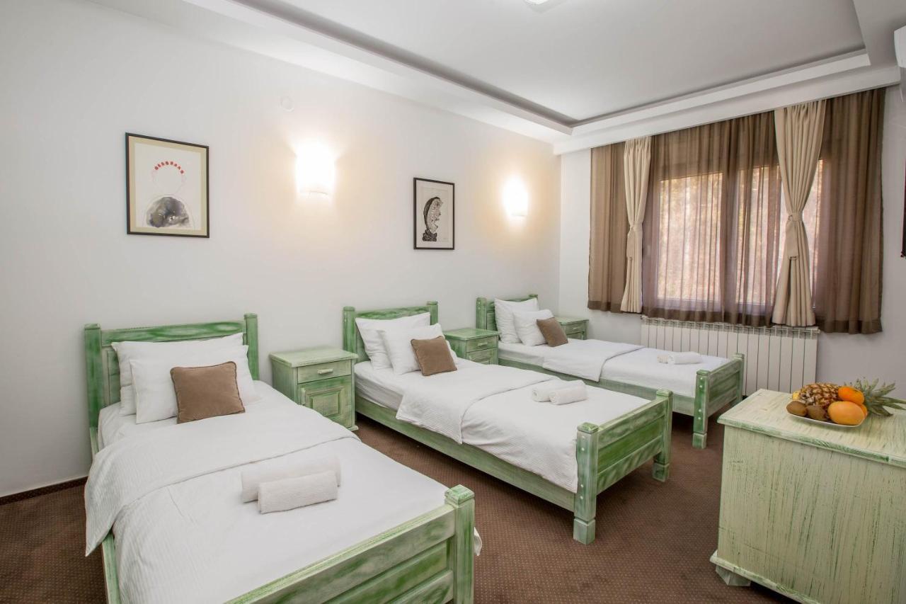 Hotel Trim Niksic Exterior foto