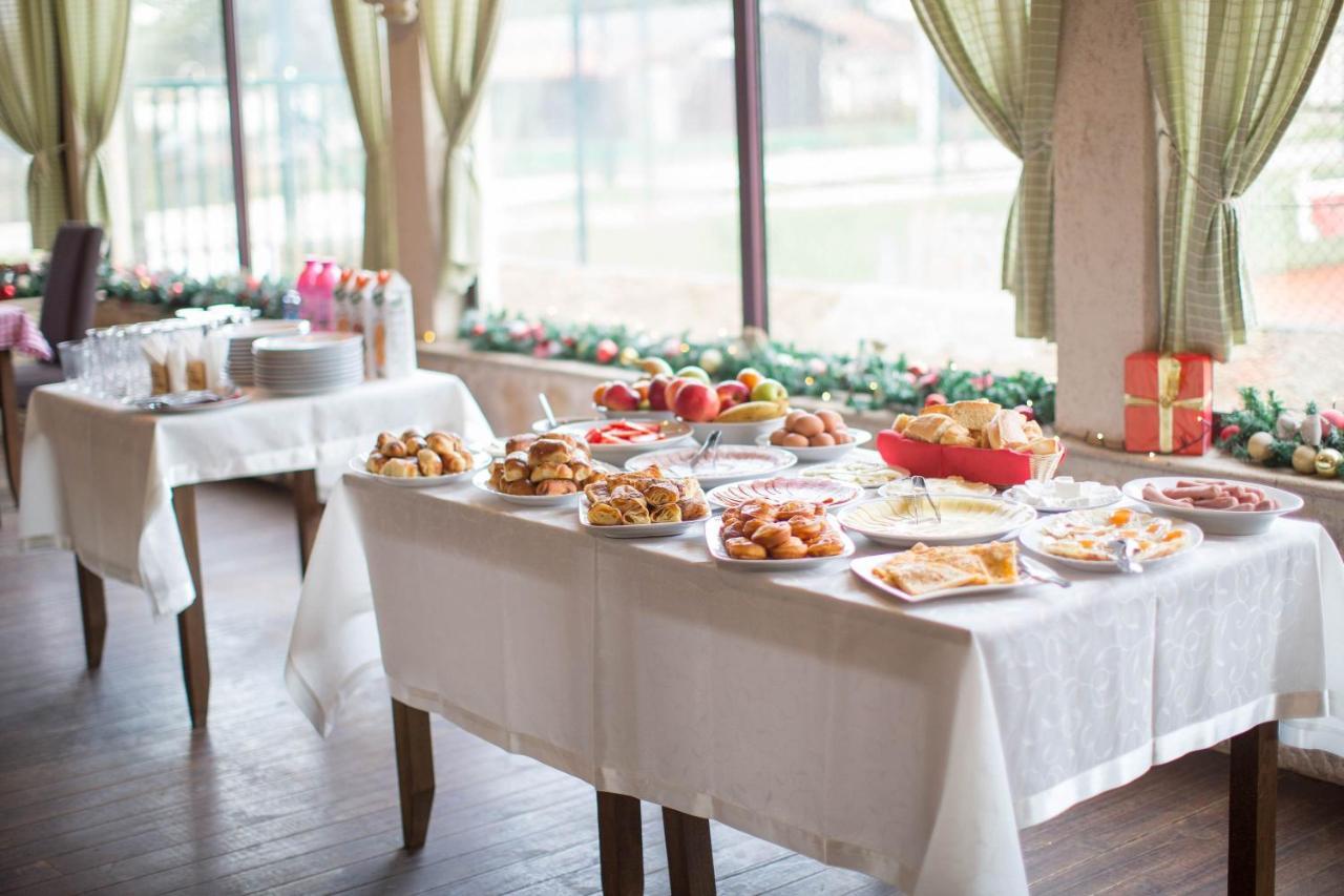 Hotel Trim Niksic Exterior foto